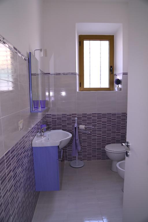 B&B Le Rose Olbia Quarto foto